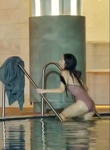 Krystal Jung - Swimsuit (loop ver)