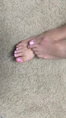Wife rubbing my cum on her feet