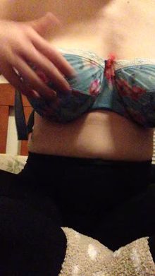 Here's a tiny preview of what I'll show you in a [Kik] for later ;)