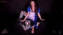 Madness Returns to the Looking Glass [SELF] (AM McGee's Alice)